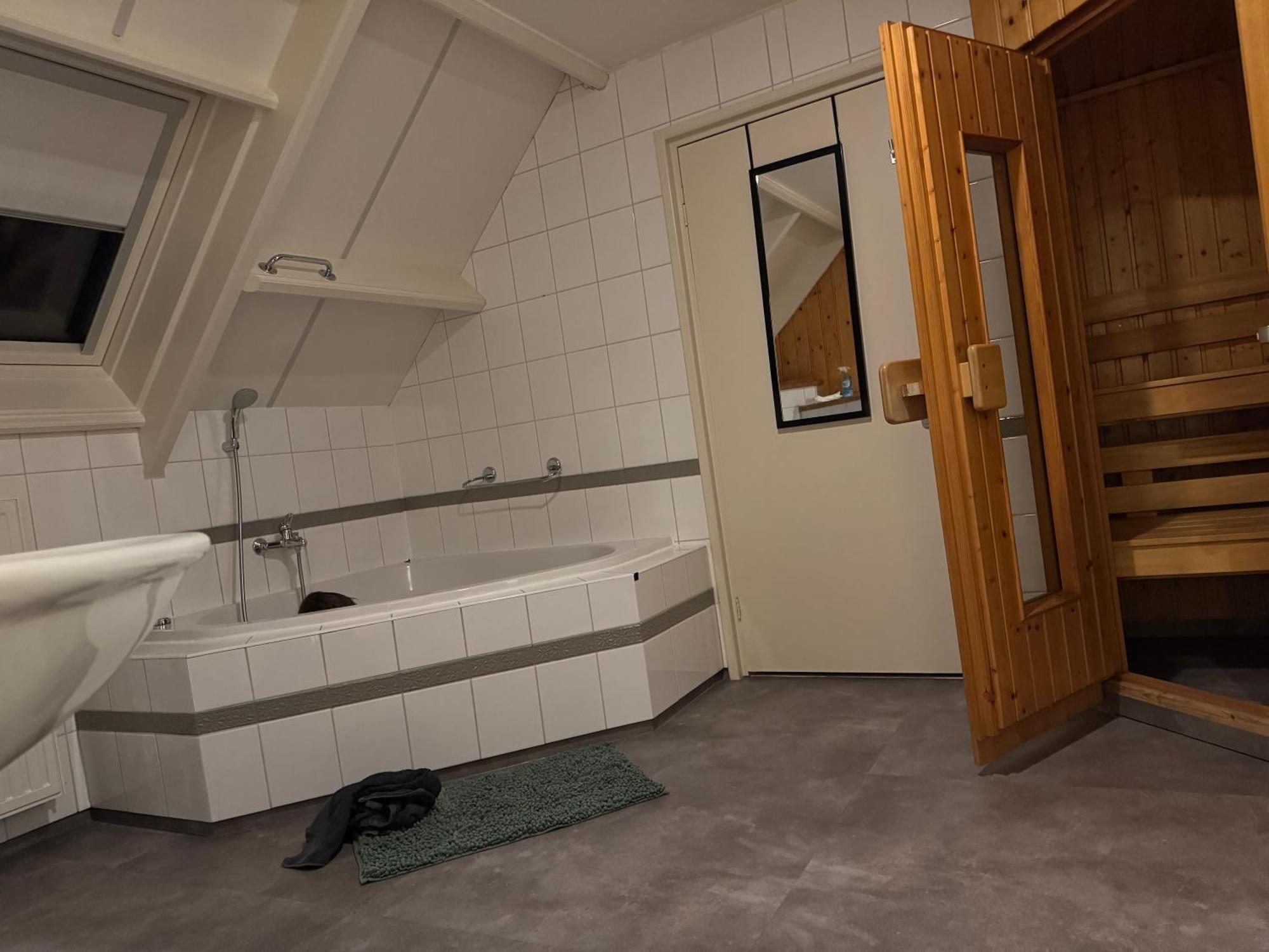 Bed and Breakfast B En B Bij Kees & Dees Nieuwerkerk  Экстерьер фото